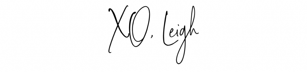 Leigh Standley Signature